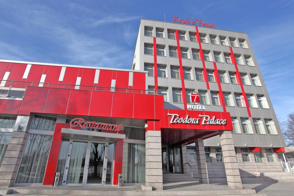 Teodora Palace Hotel Ruse Bagian luar foto